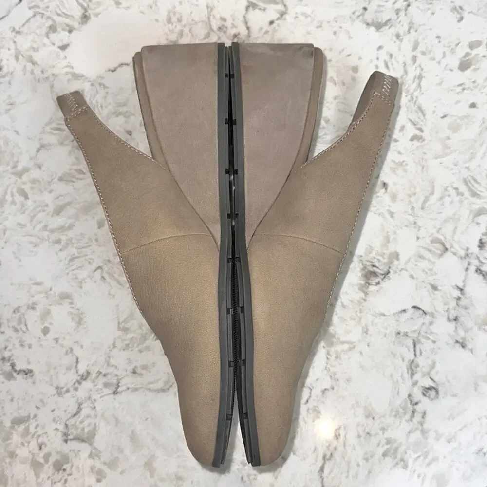 EILEEN FISHER Devi Tumbled Nubuck Leather Slingback